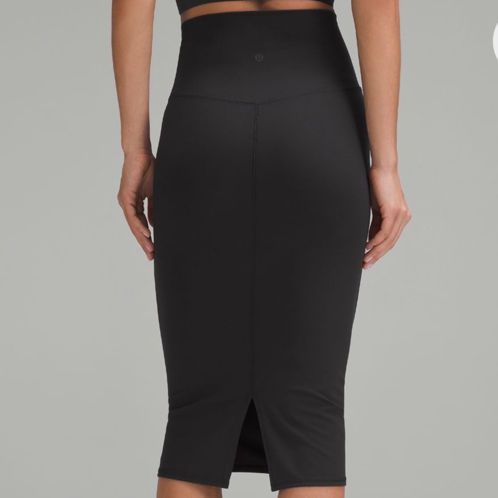 Lululemon Athletica Black Pencil Skirt